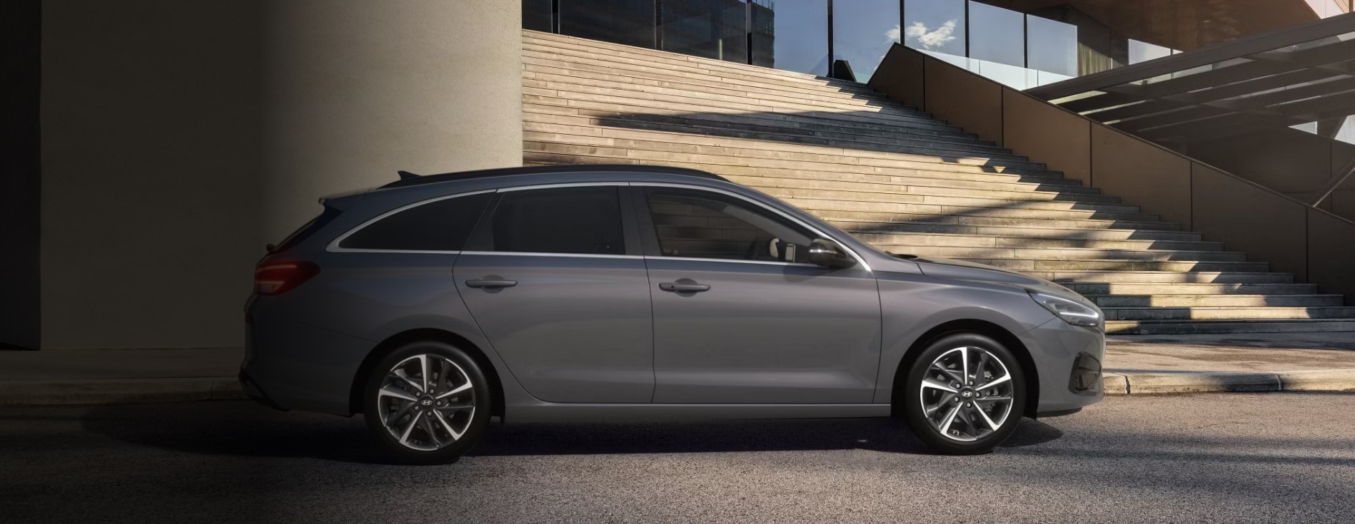 Дизайн i30 Wagon | Екстер’єр та інтер’єр | Богдан-Авто Івано-Франківськ - фото 6